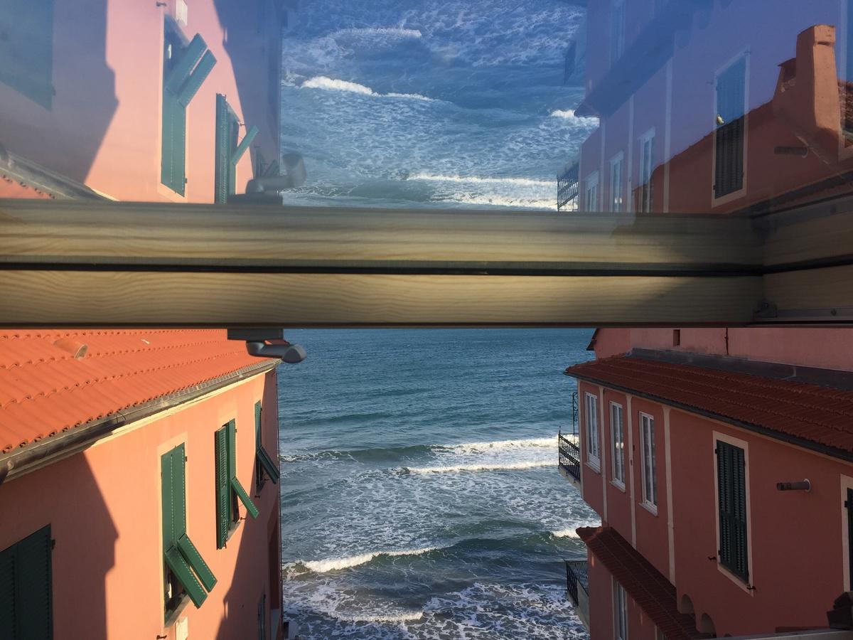 Attico Fronte Mare Alassio Exterior photo